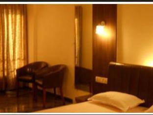 Hotel Grand 3D Bhuj Extérieur photo