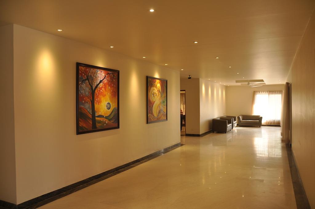 Hotel Grand 3D Bhuj Extérieur photo