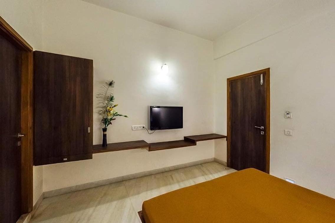 Hotel Grand 3D Bhuj Extérieur photo